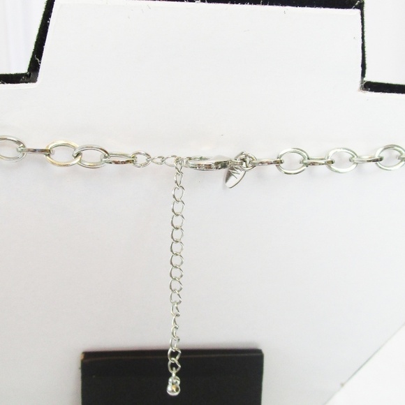 NY & Company Necklace -Turquoise and Teal - Picture 3 of 3